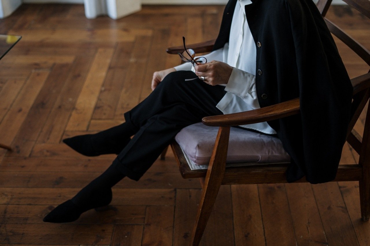 Sitting on a chair preparing